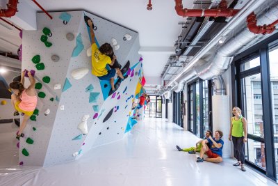 Gruppensession in der Boulderwelt Karlsruhe (6)